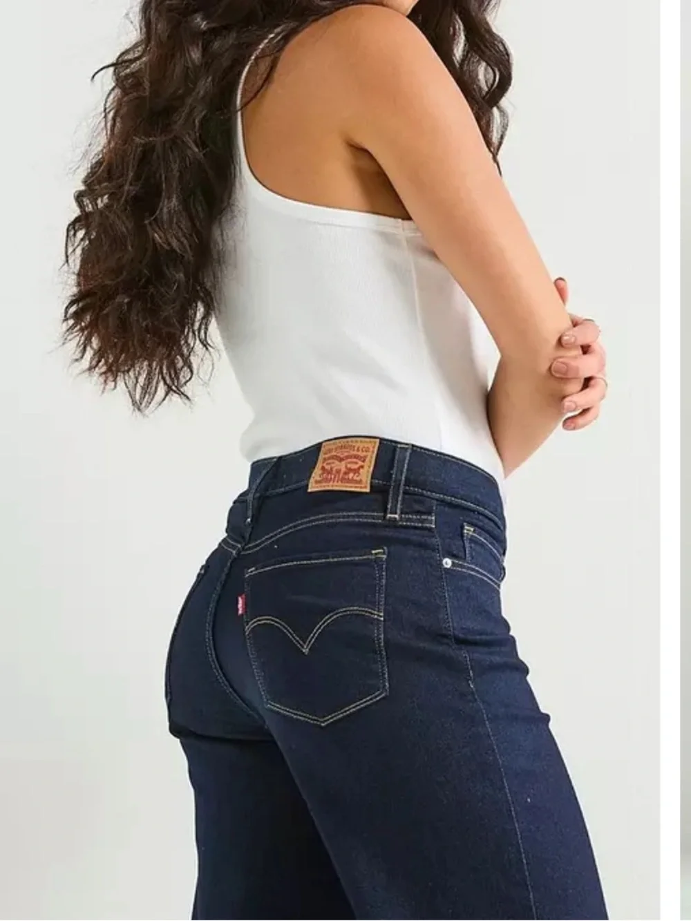 Levi’s 318 Shaping Wide Leg Jeans NWT Dark Wash High Rise Size 30x30 - Picture 3 of 8